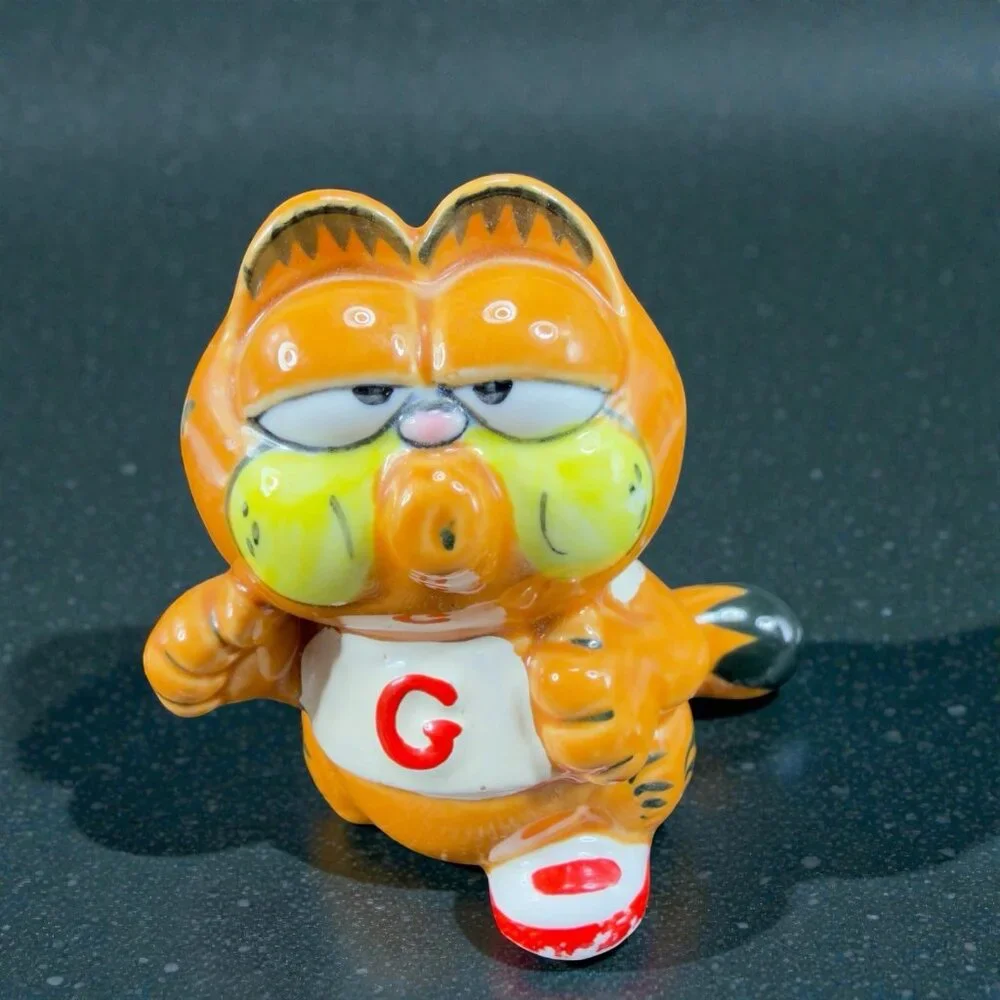 Vintage 1980s Enesco Whistling Jogging Running GARFIELD Ceramic‎ Figurine Small